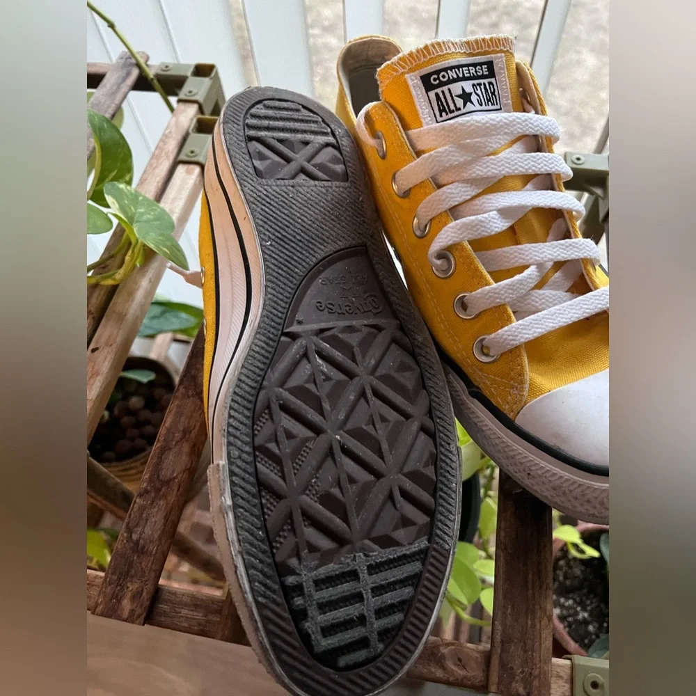 Converse Chuck Taylor All Star Low Top Sneakers -Yellow - Picture 5 of 5